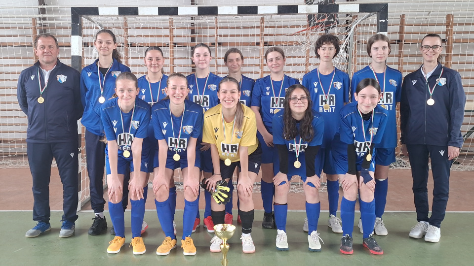 Kozármisleny nyerte a vármegyei leány futsal U15 tornasorozatot