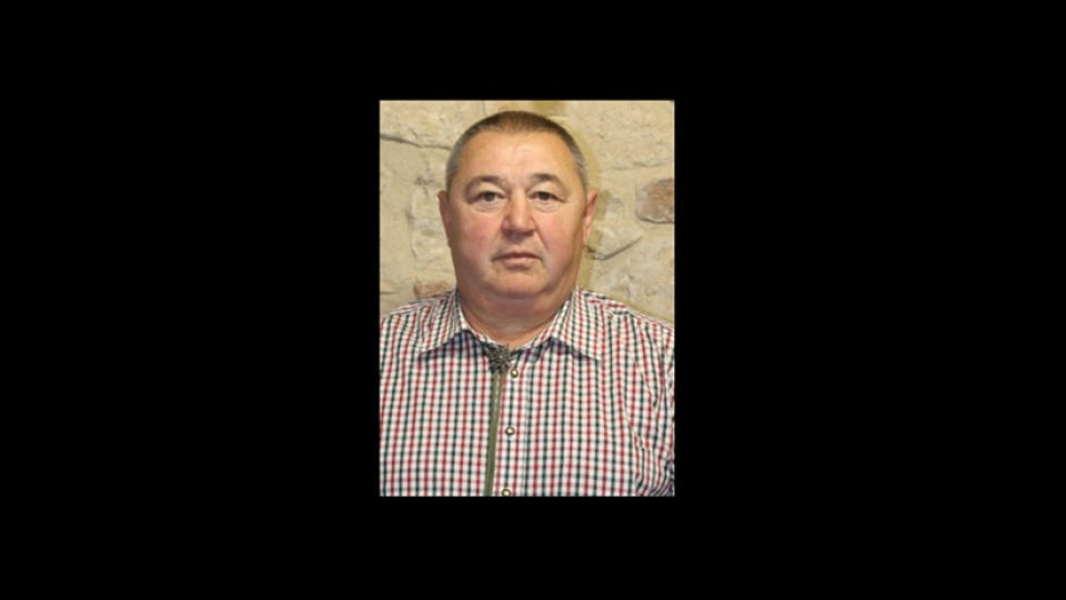 Elhunyt Troszt József